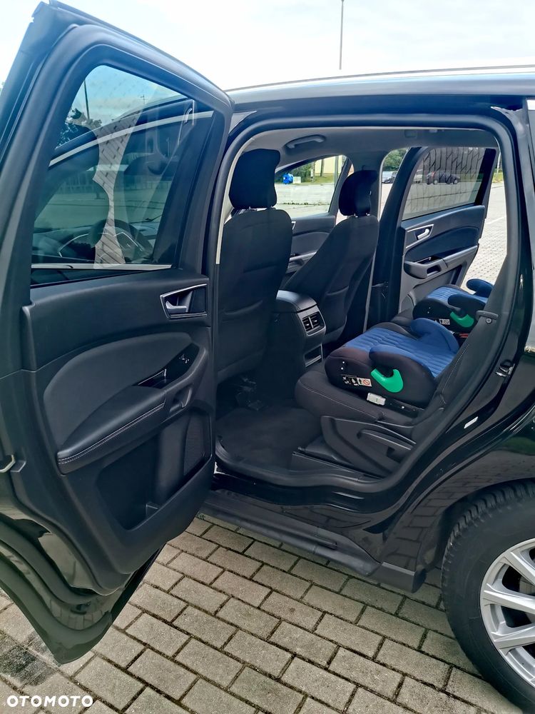 Ford S-Max - 15