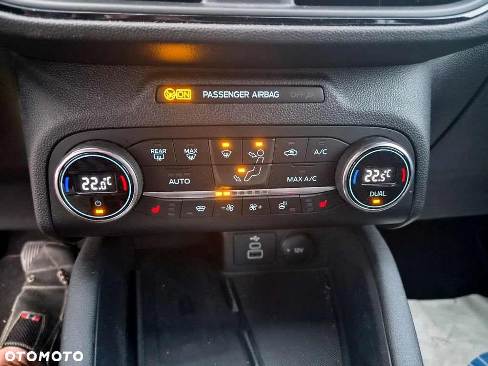 Ford Kuga 2.0 EcoBlue AWD ST-Line - 9