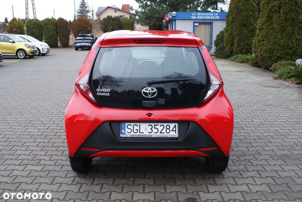 Toyota Aygo - 10