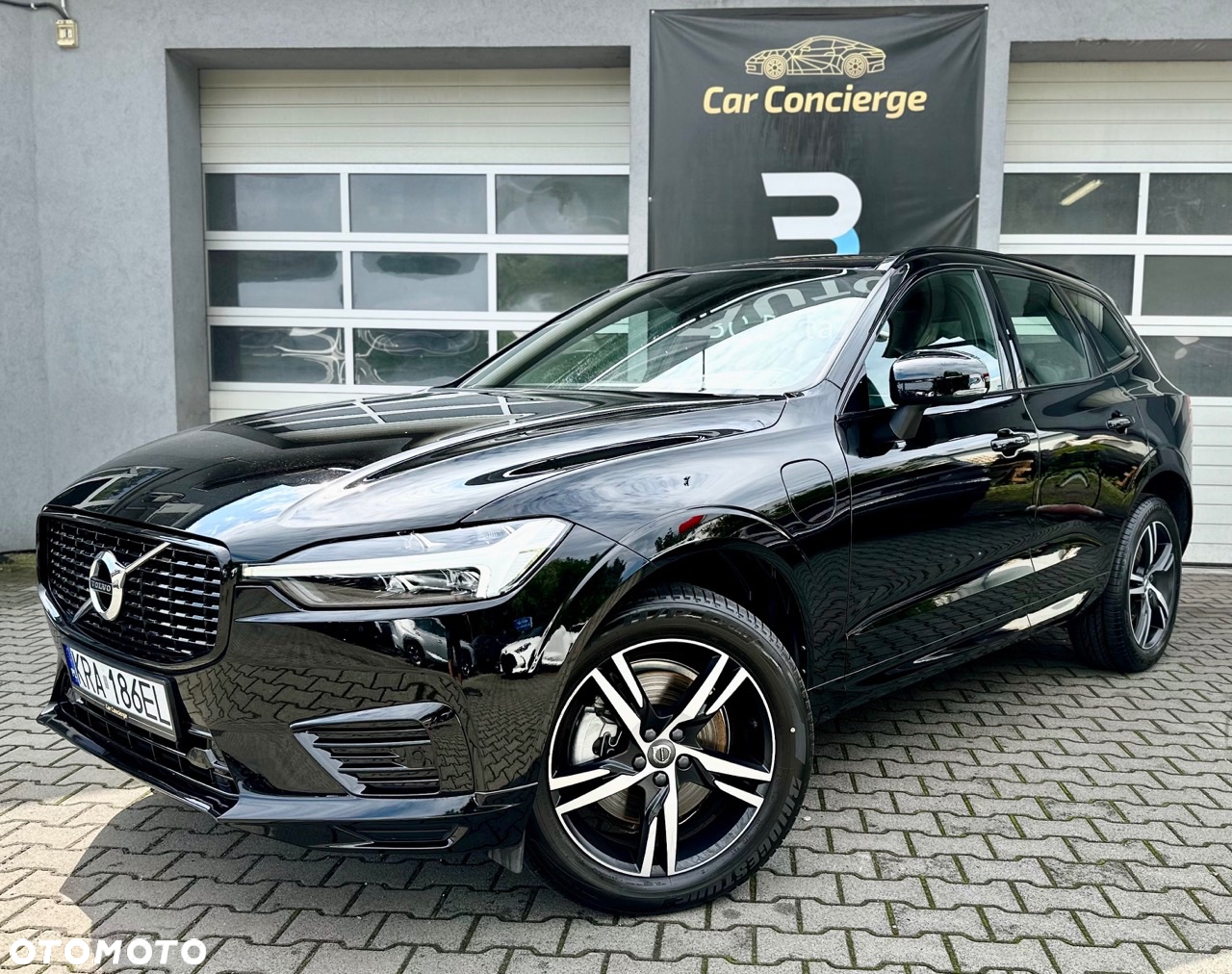 Volvo XC 60 T6 AWD Plug-In Hybrid R-Design - 3