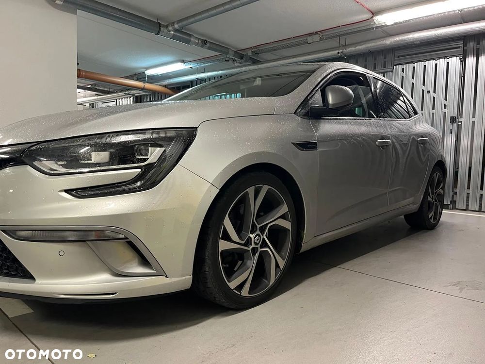 Renault Megane ENERGY dCi 165 EDC GT - 11