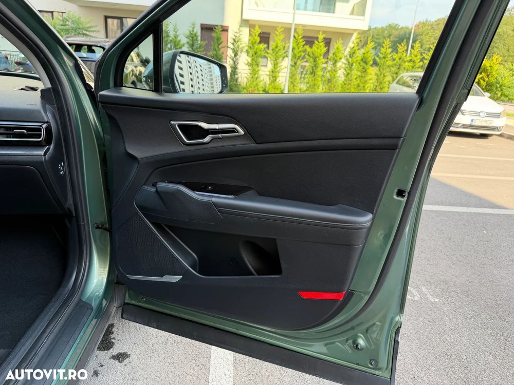 Kia Sportage 1.6 T-GDI HEV 6AT 4x2 Style - 23