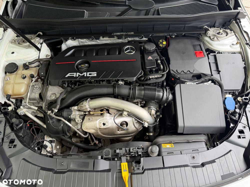 Mercedes-Benz GLB AMG 35 4Matic AMG Speedshift DCT 8G - 20
