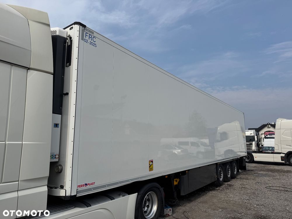 Schmitz Cargobull standard - 8