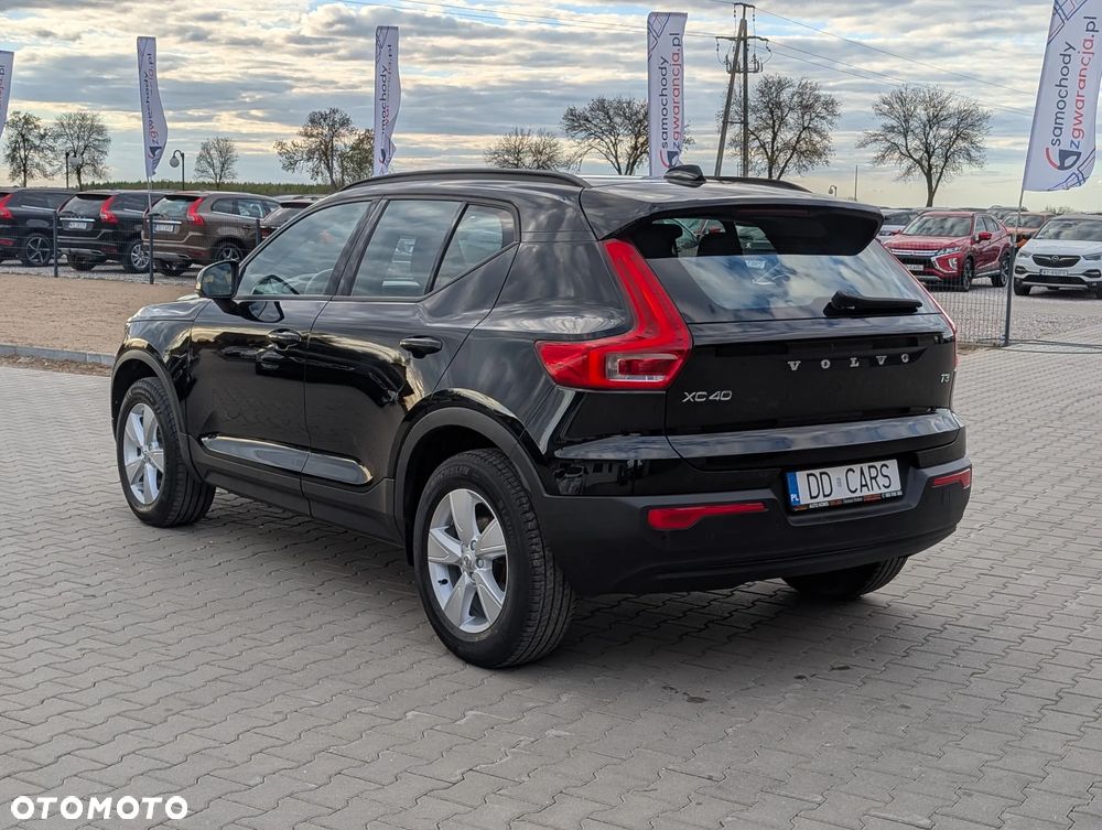 Volvo XC 40 T3 Momentum - 10