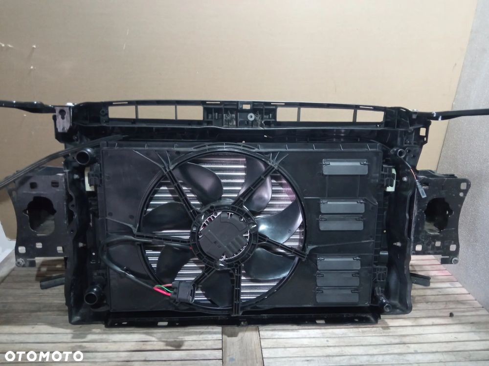 PAS PRZEDNI WZMOCNIENIE CHŁODNICE VW PASSAT B8 1.4 1.6 2.0 TDI - 4