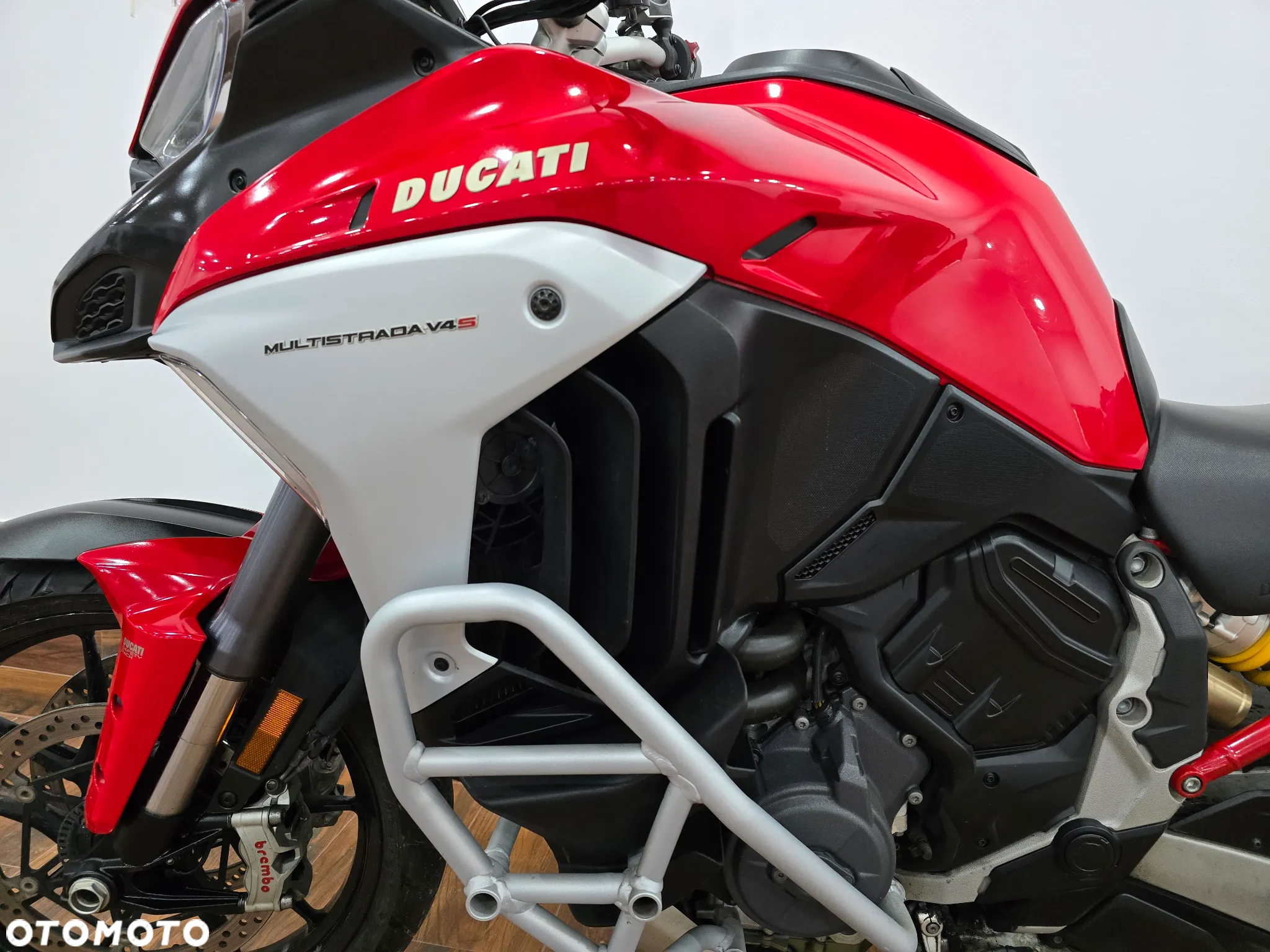 Ducati Multistrada - 10