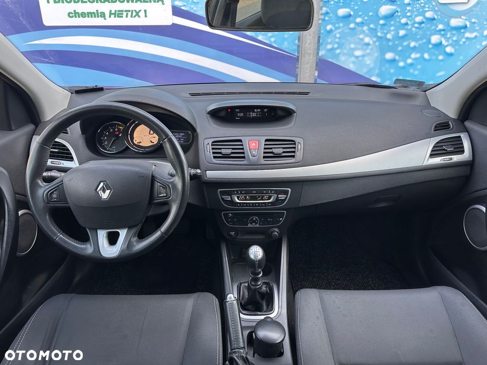 Renault Megane 1.6 16V 110 Paris - 5