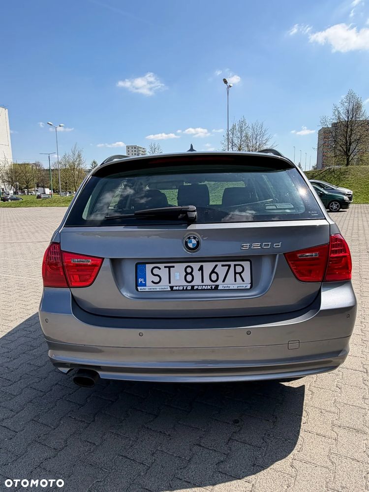 BMW Seria 3 320d DPF - 15