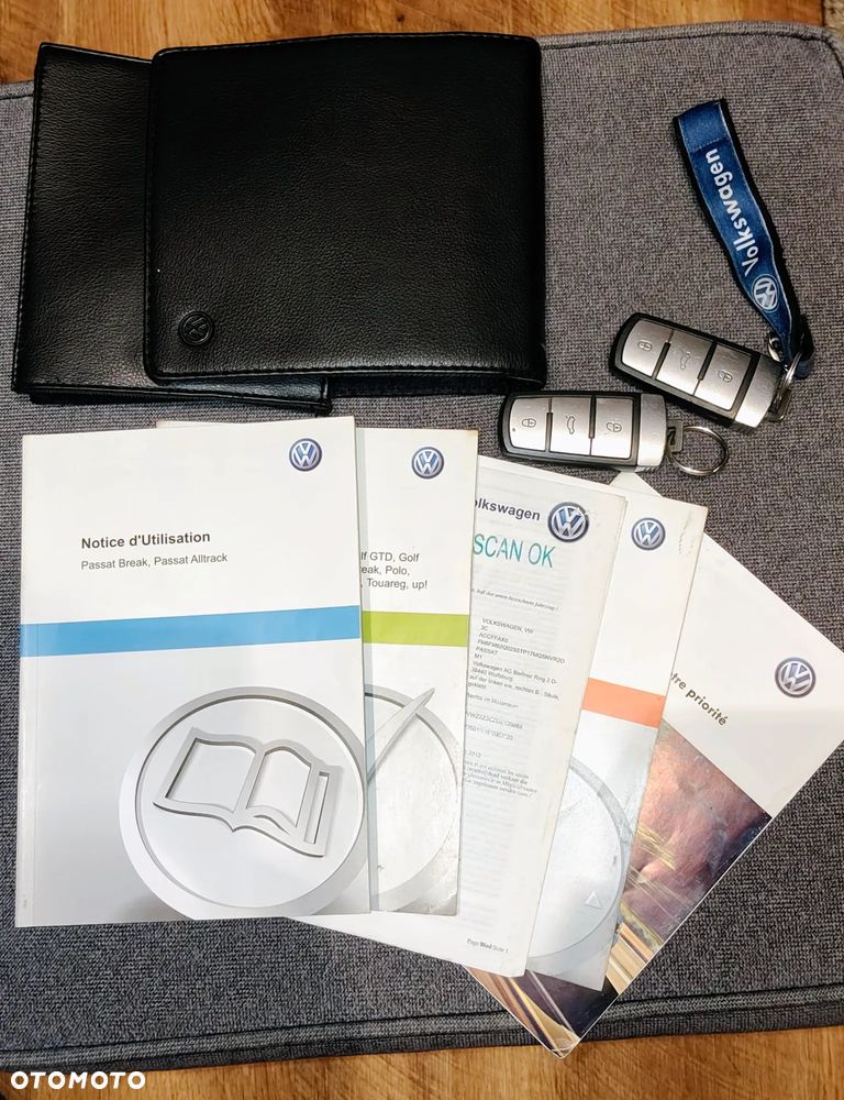 Volkswagen Passat 2.0 Blue TDI SCR Highline - 17