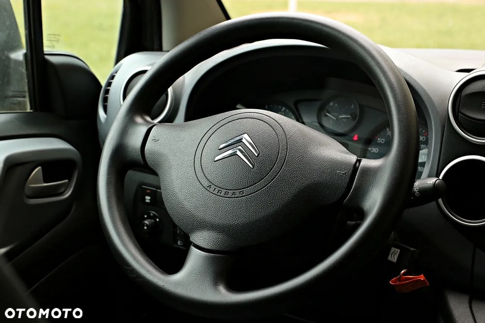 Citroën Berlingo 1.6 HDI Style - 31