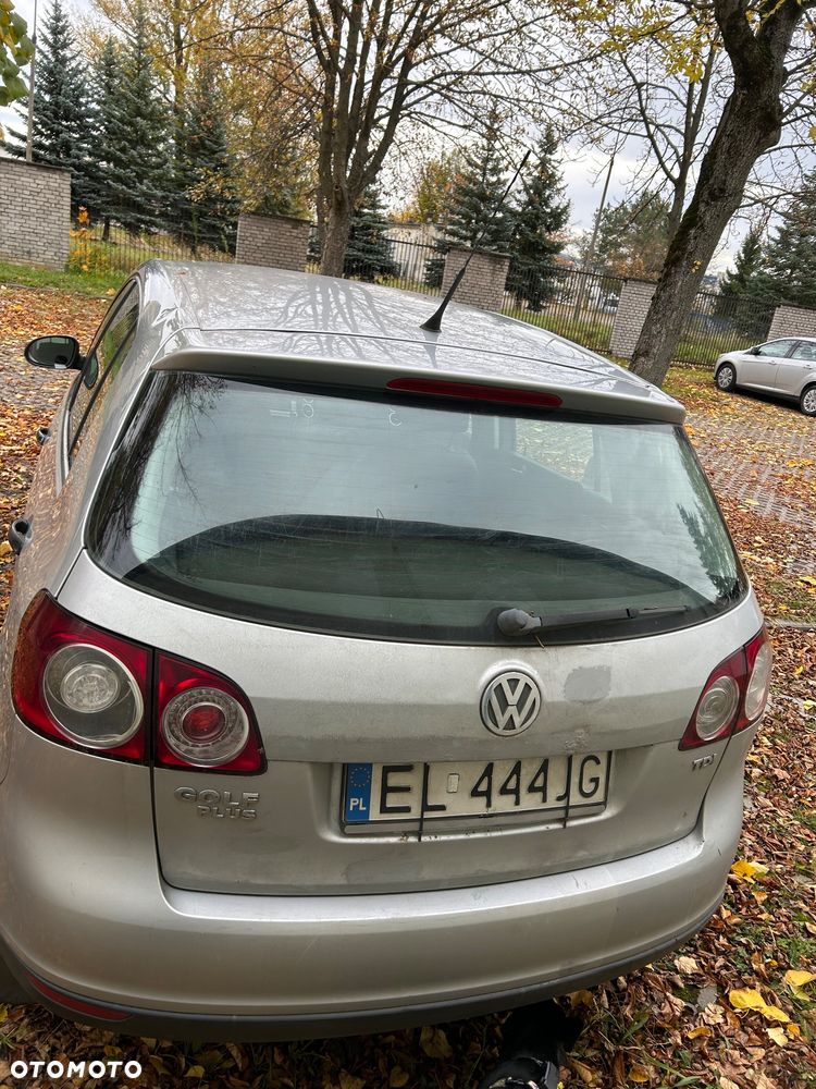 Volkswagen Golf Plus 1.9 TDI Trendline DSG - 8