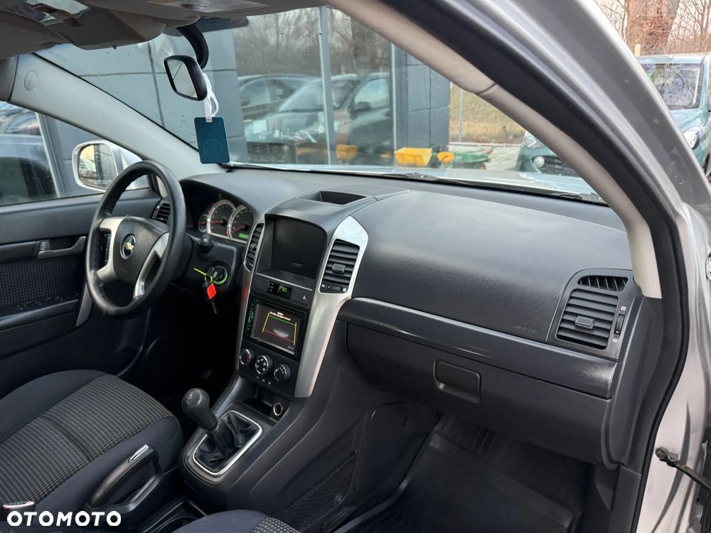 Chevrolet Captiva 2.4 2WD 7 Sitzer LS - 26