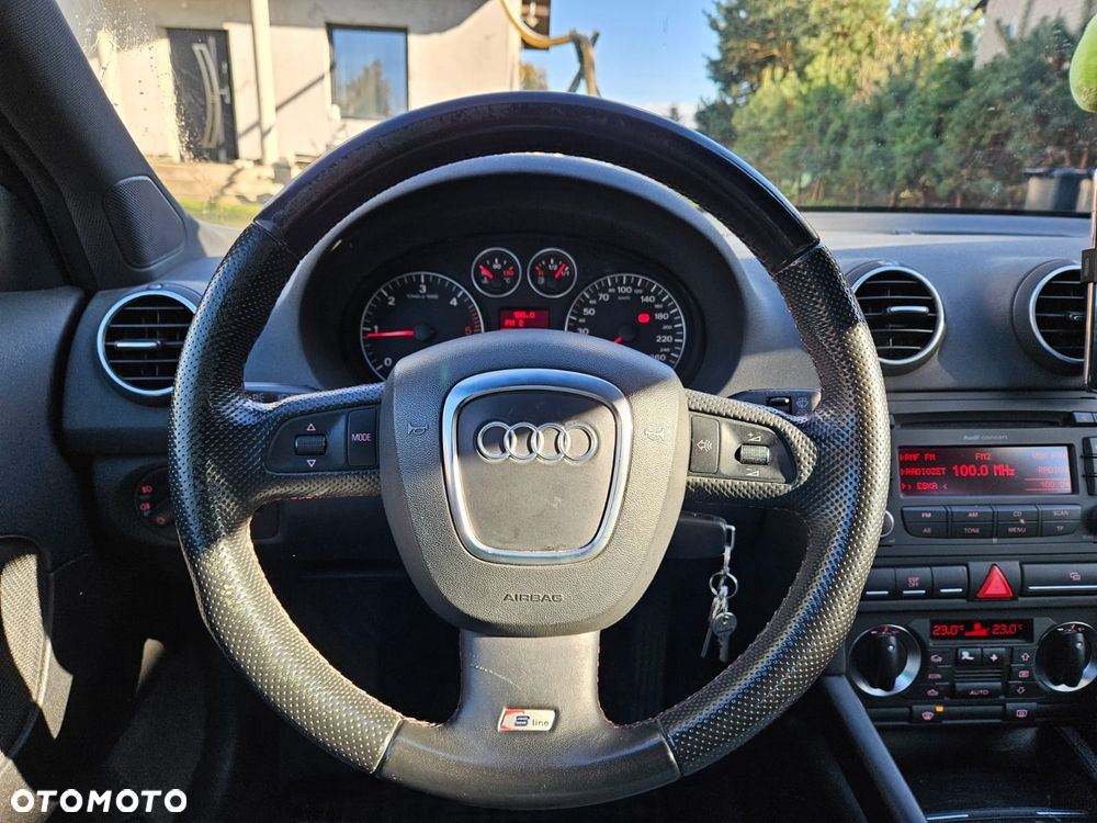 Audi A3 Sportback 2.0 TDI DPF Ambiente - 14