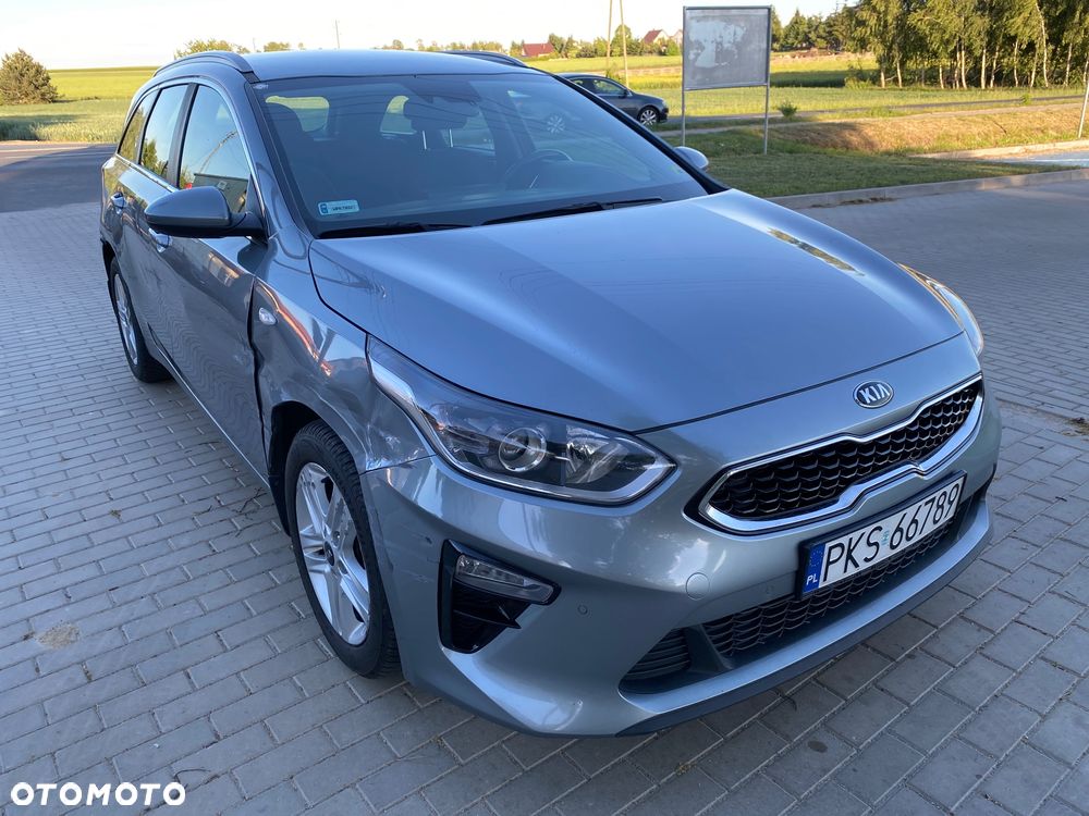 Kia Ceed 1.6 CRDi mHEV M - 17