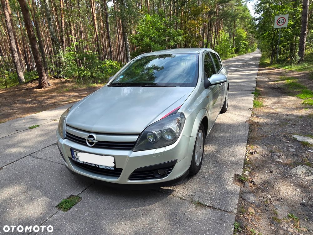 Opel Astra 1.6 Elegance Easytronic - 2