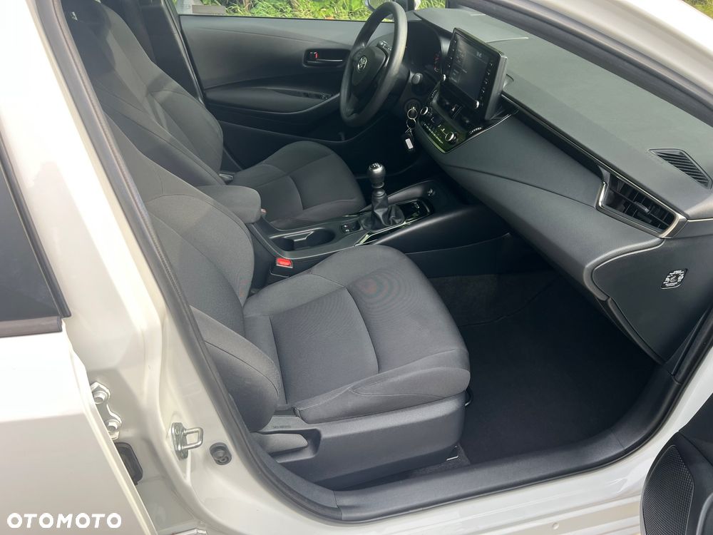 Toyota Corolla 1.2 T Active - 22