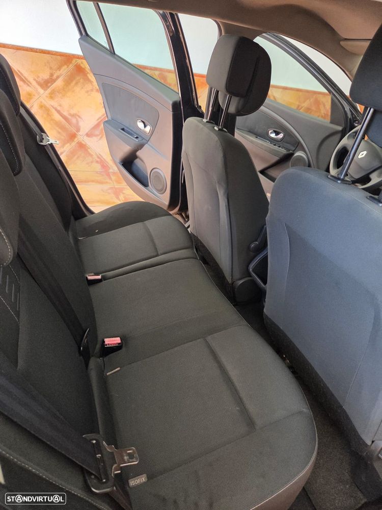 Renault Mégane 1.5 dCi Confort - 13