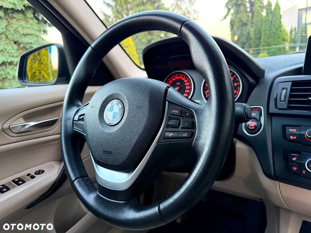 BMW Seria 1 - 17