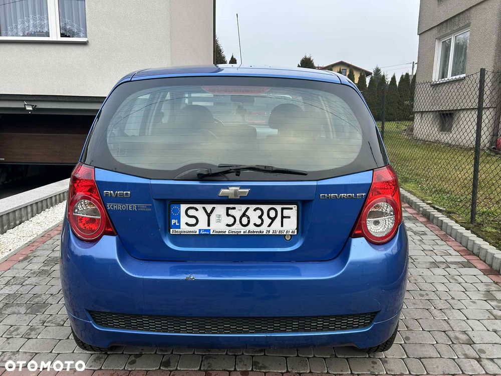 Chevrolet Aveo 1.2 16V Base - 5