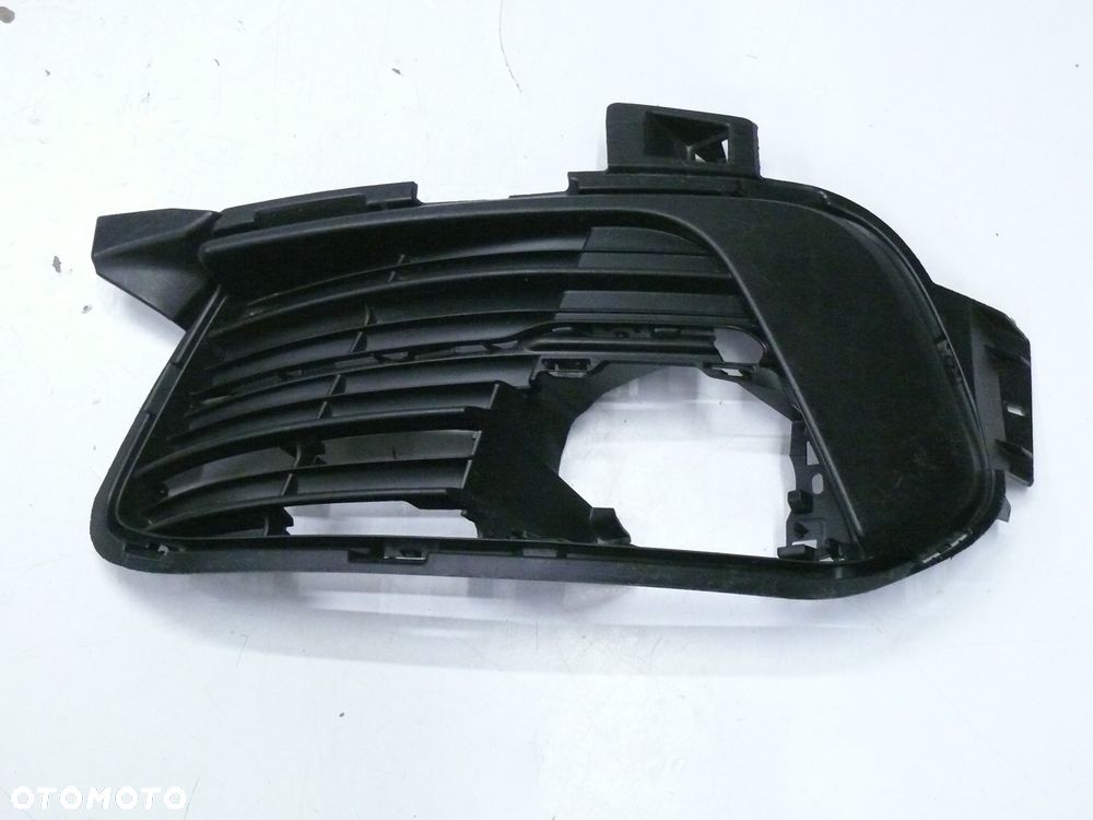 KRATKA ZDERZAKA PRZÓD LEWA PEUGEOT 308 T9 - 2