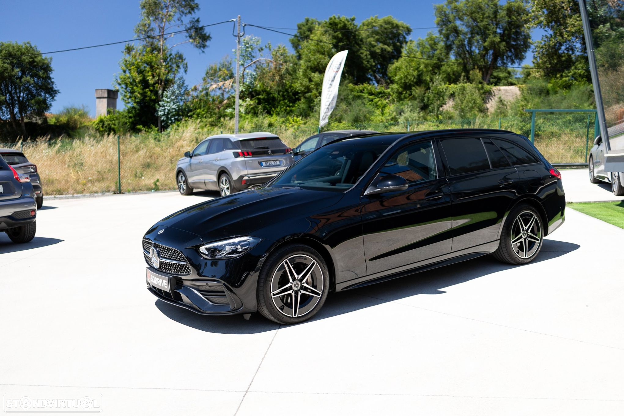 Mercedes-Benz C 300 e AMG Line - 4
