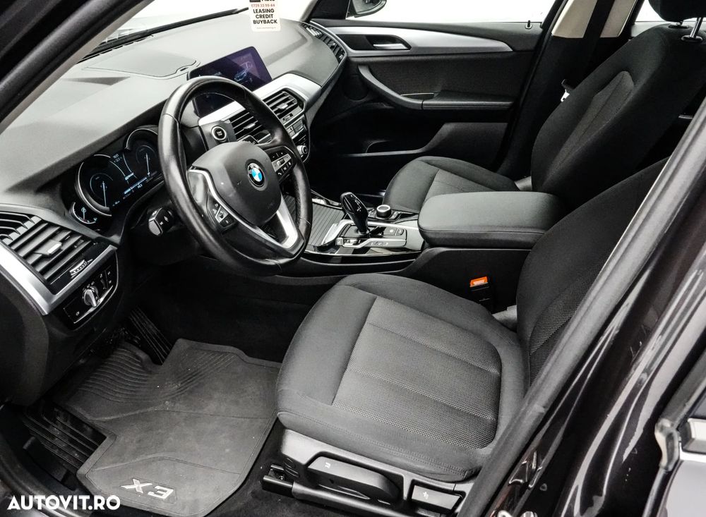 BMW X3 xDrive30e AT PHEV - 12