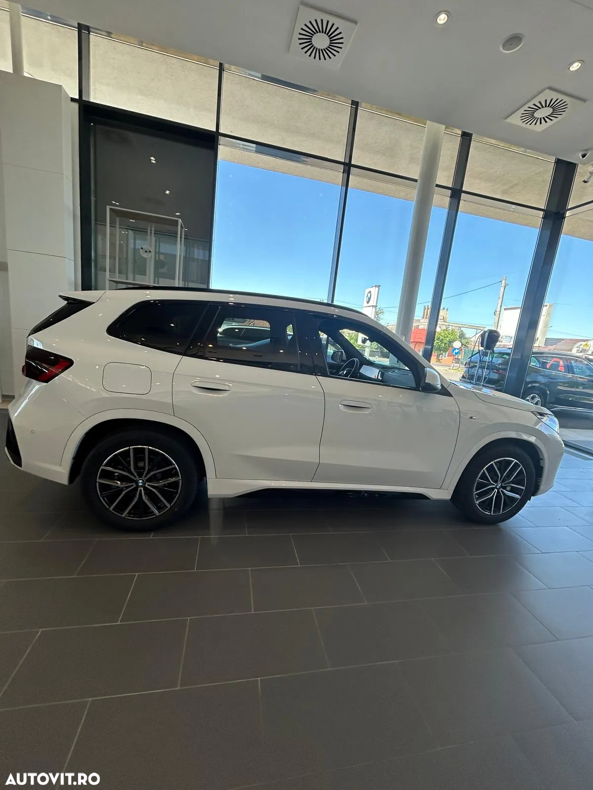 BMW X1 xDrive20d AT MHEV - 3