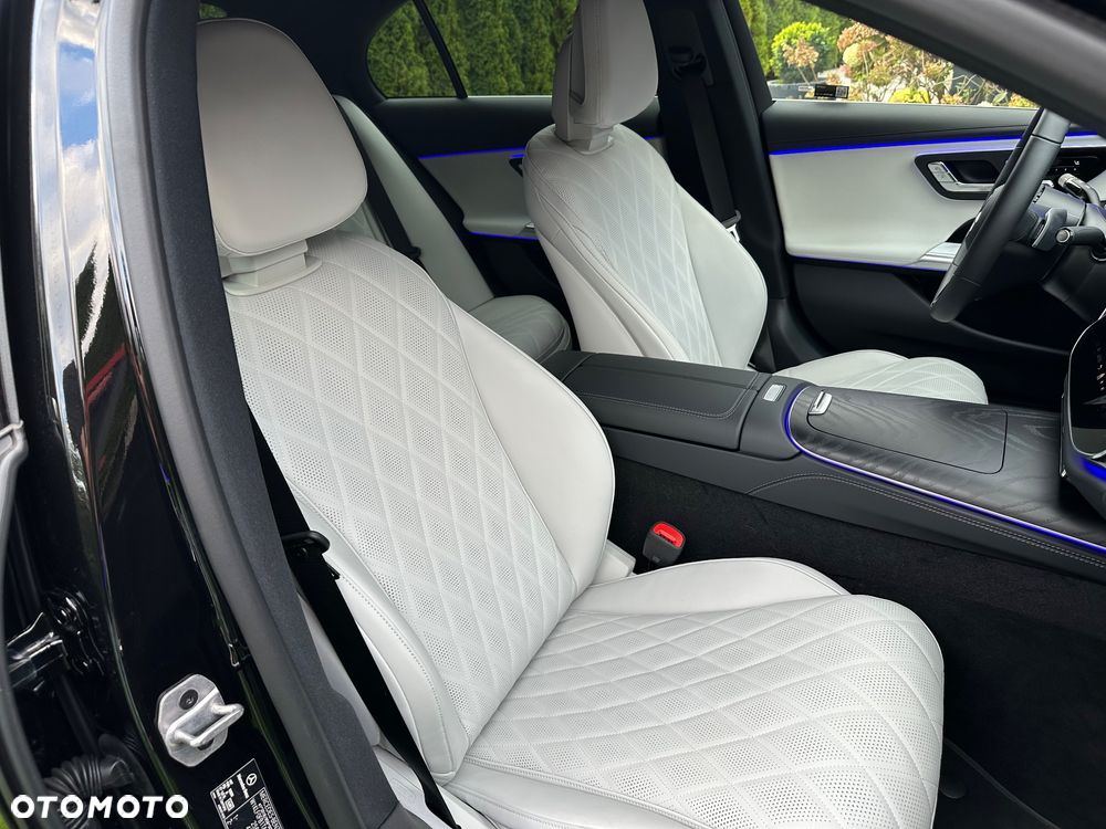 Mercedes-Benz Klasa E 220 d 4-Matic Exclusive - 14