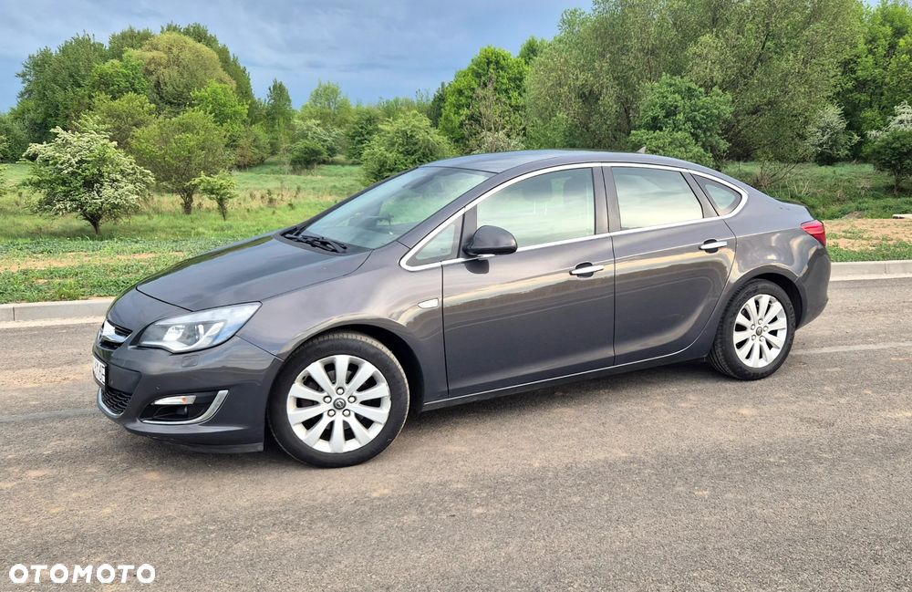 Opel Astra 1.7 CDTI ecoFLEX - 3
