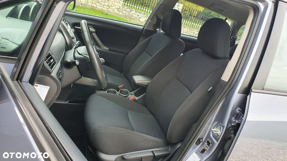 Toyota Verso - 7