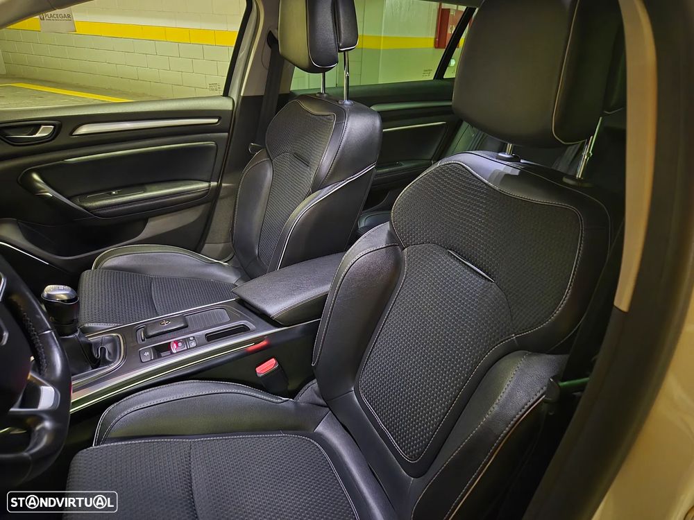 Renault Mégane Sport Tourer 1.5 Blue dCi Bose Edition - 34