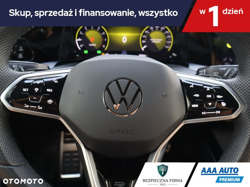 Volkswagen Golf - 18