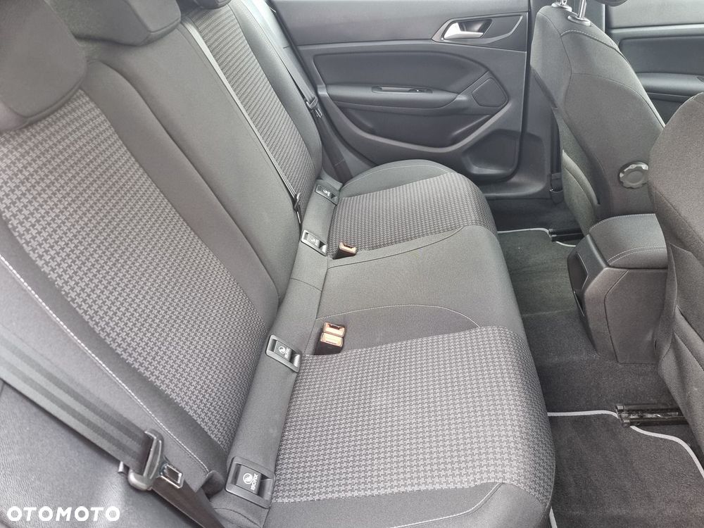 Peugeot 308 1.2 PureTech Active Pack S&S - 20