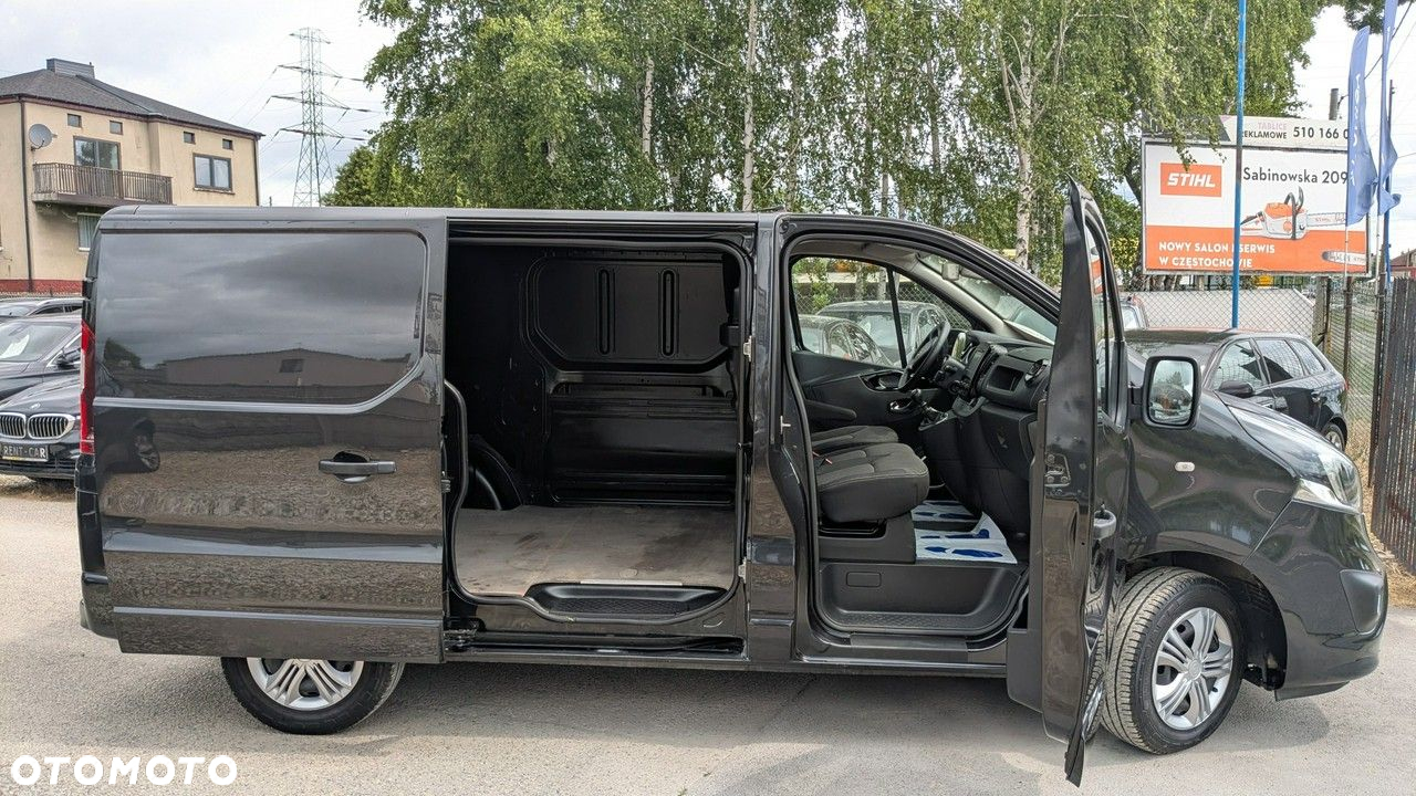 Opel Vivaro - 11