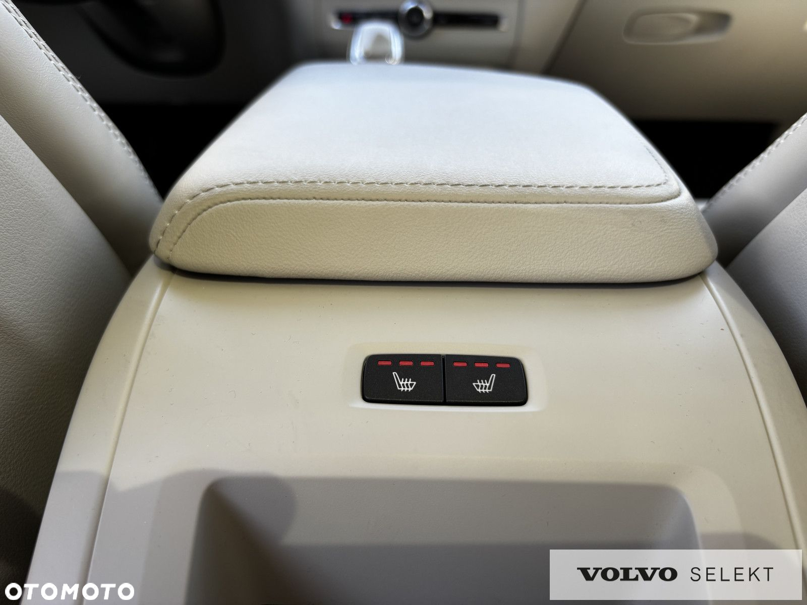Volvo XC 60 - 25