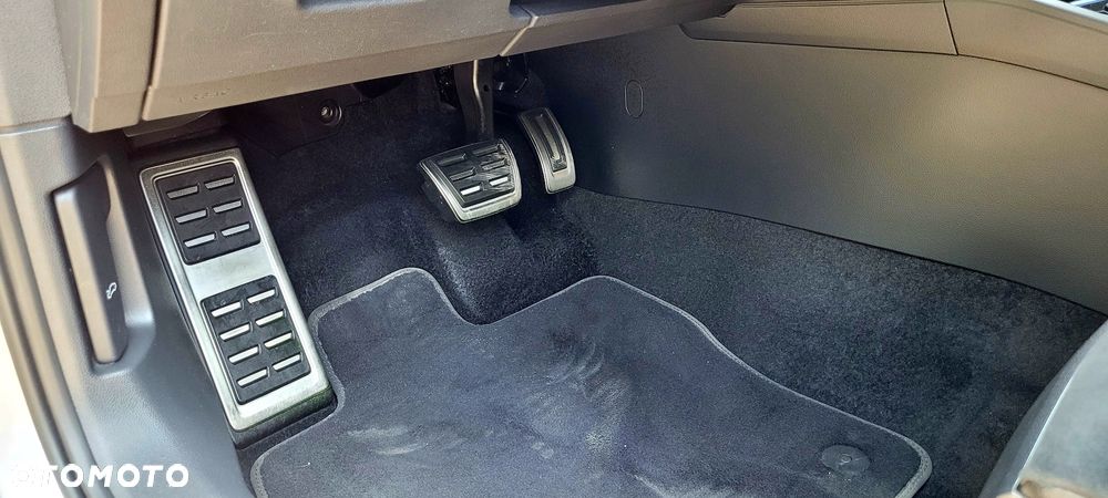 Volkswagen Arteon 2.0 TSI GPF Elegance DSG - 17