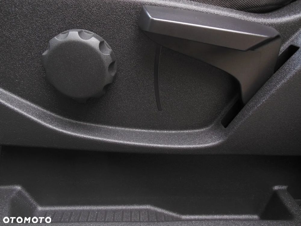 Ford Kuga 2.0 TDCi 4x4 Titanium - 30