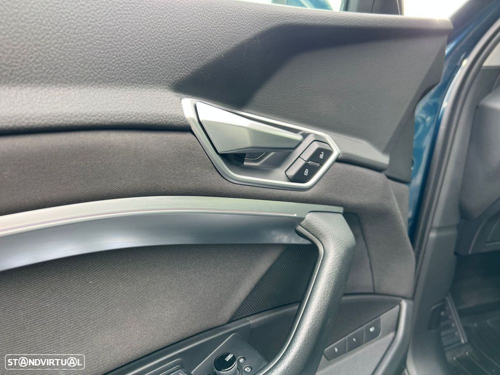 Audi e-tron 55 quattro - 34