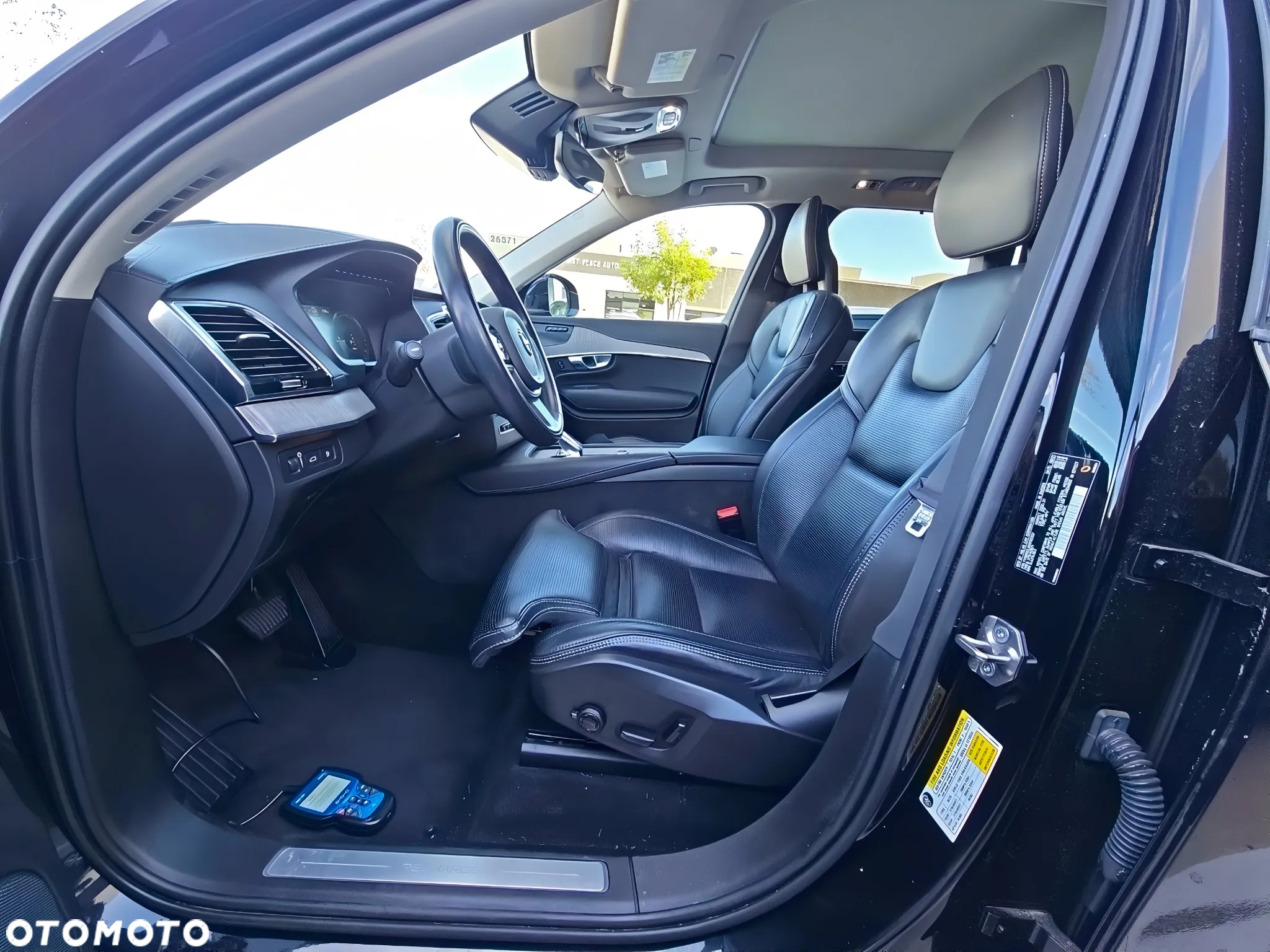 Volvo XC 90 T8 AWD Recharge Geartronic Inscription Edition - 5