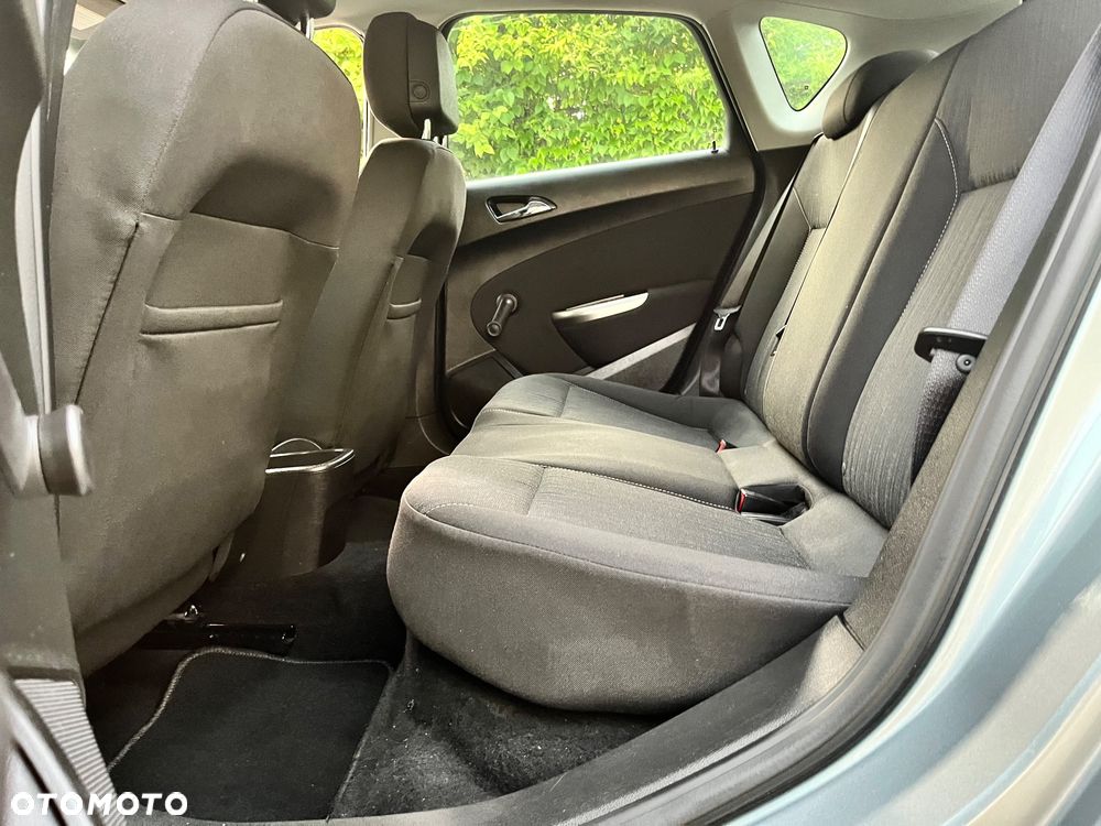 Opel Astra 1.6 Design Edition - 18