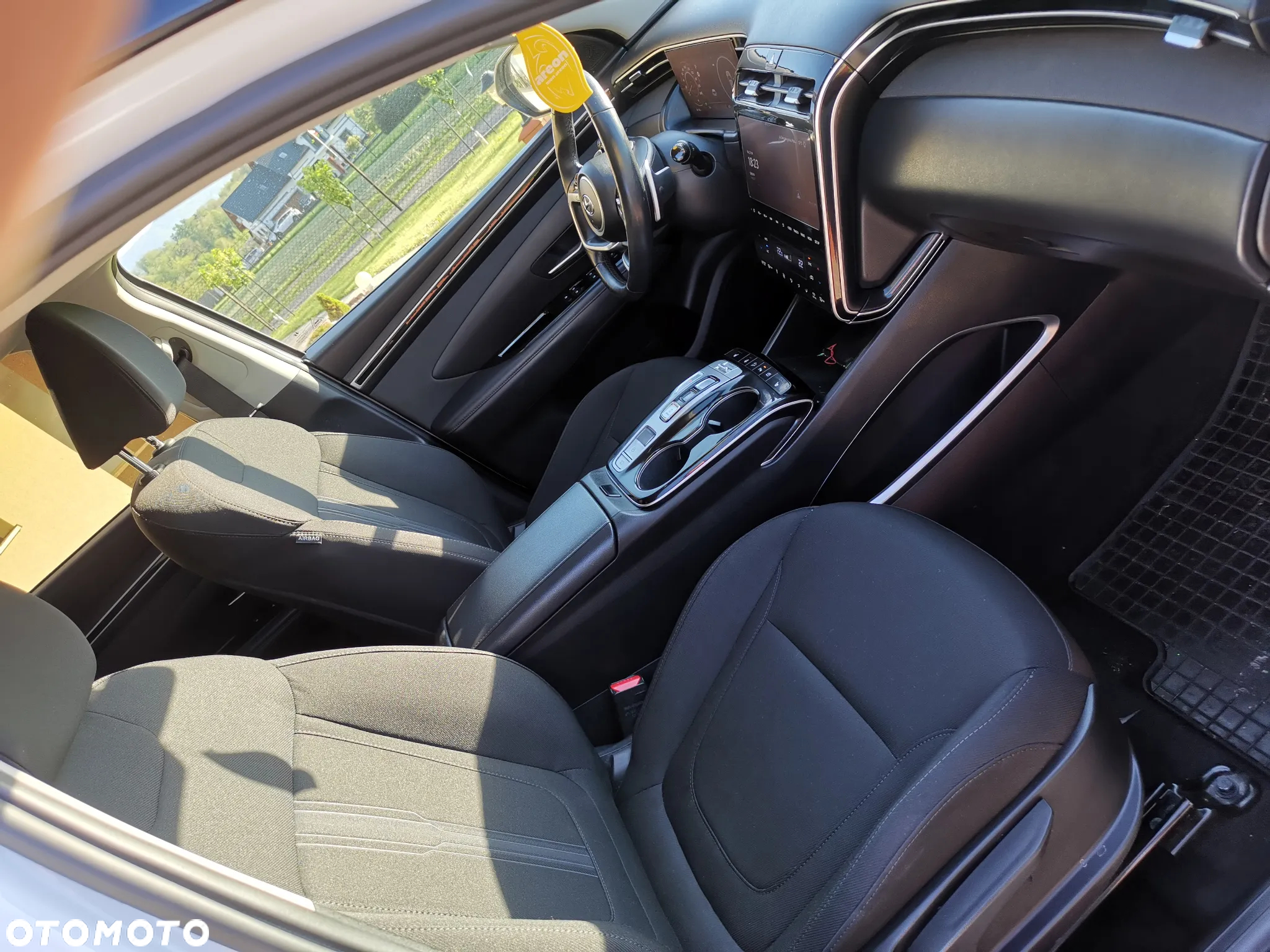 Hyundai Tucson 1.6 T-GDi HEV Executive 2WD - 24