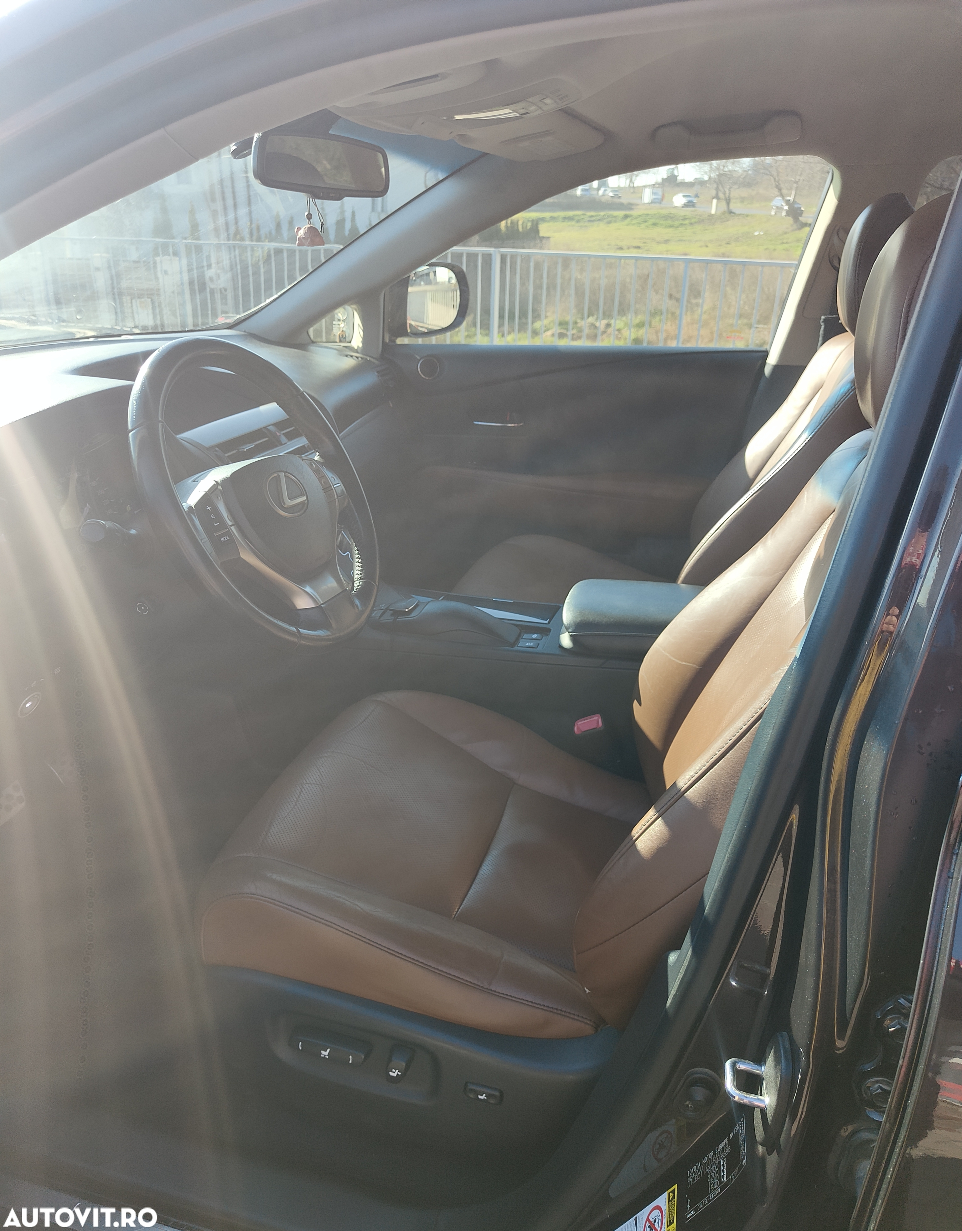 Lexus Seria RX - 8