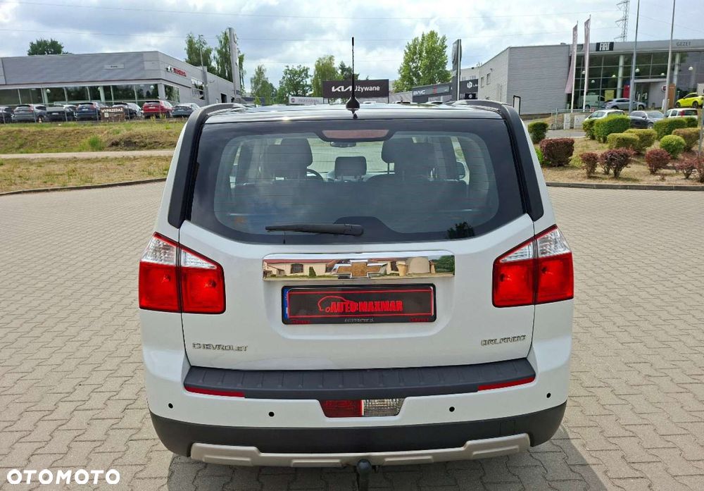 Chevrolet Orlando - 10