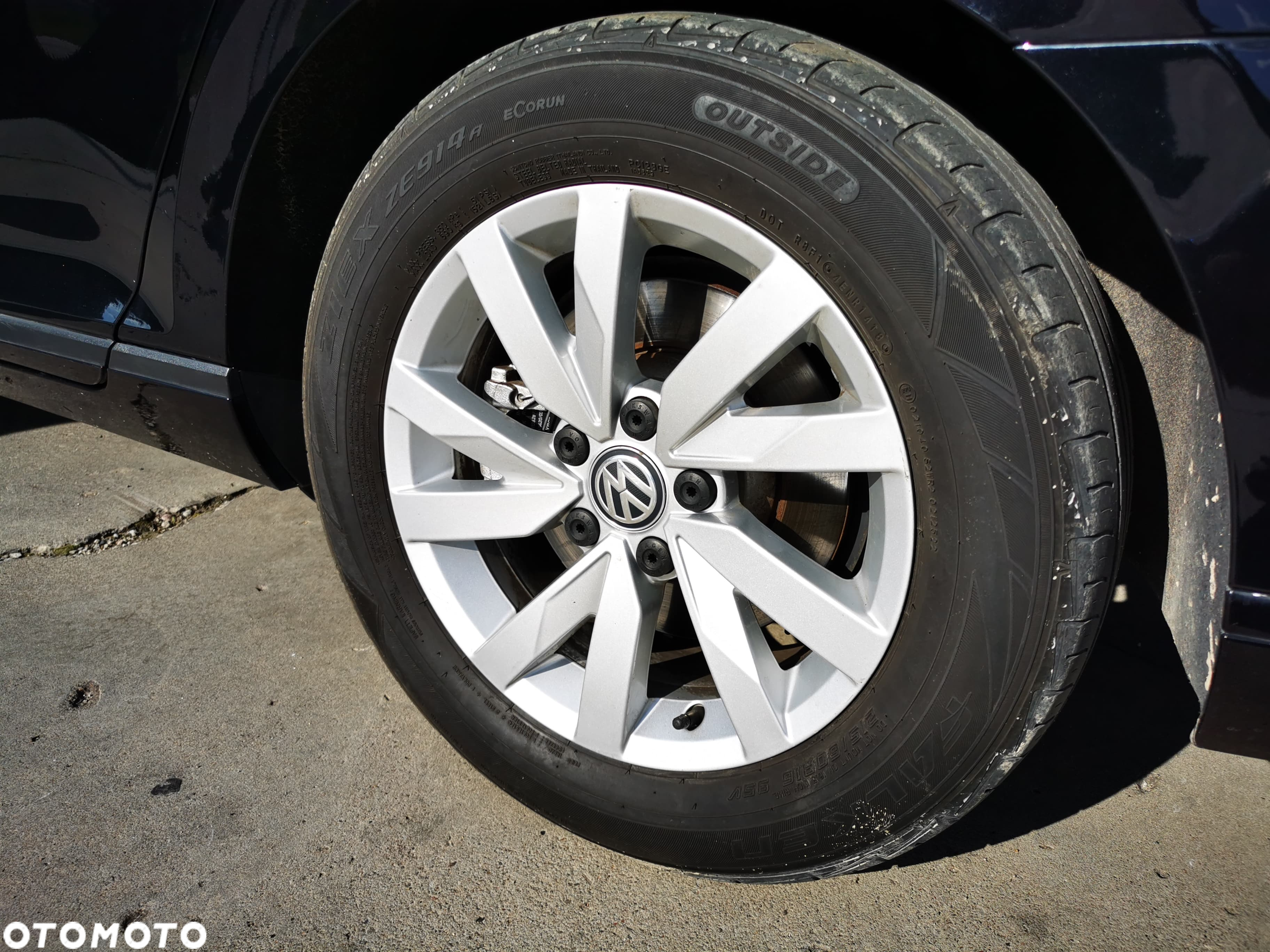 Volkswagen Passat 1.4 TSI BMT Comfortline - 27