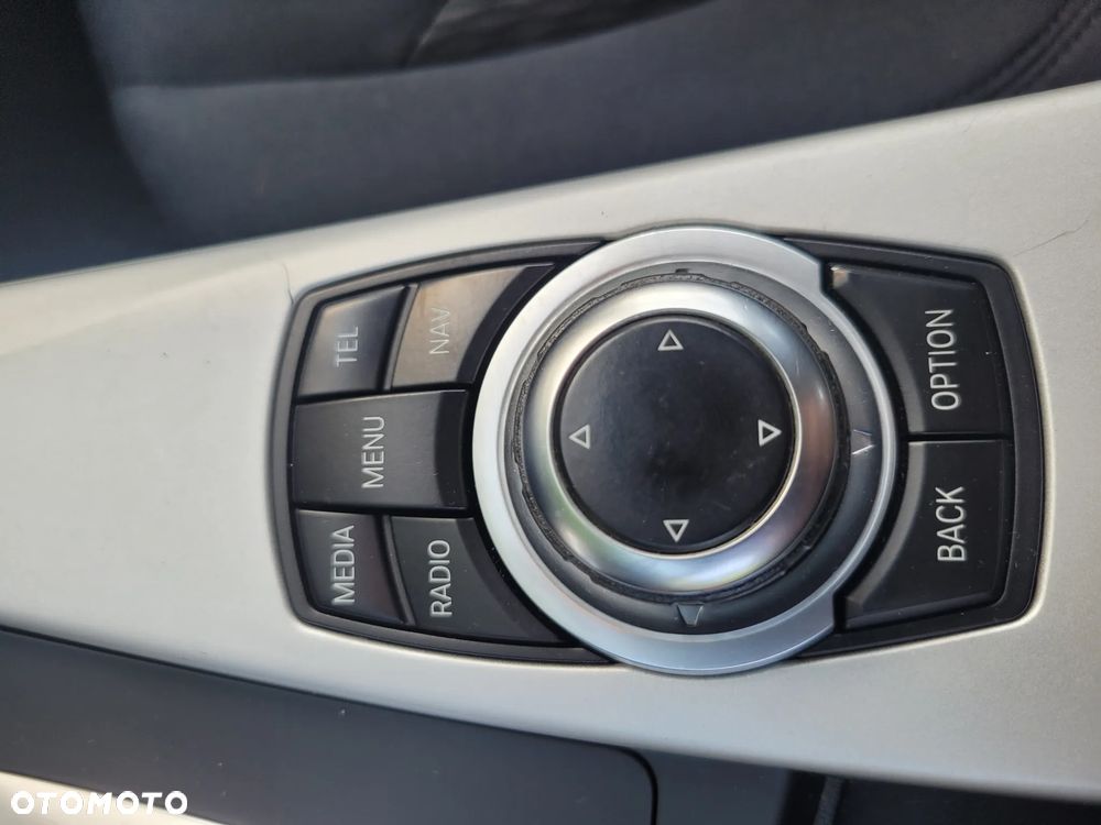 BMW Seria 3 - 24