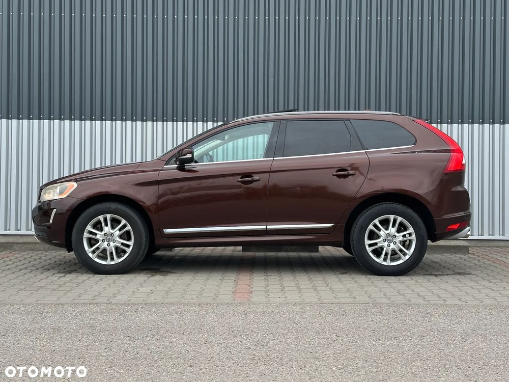 Volvo XC 60 3.2 AWD RDesign - 12