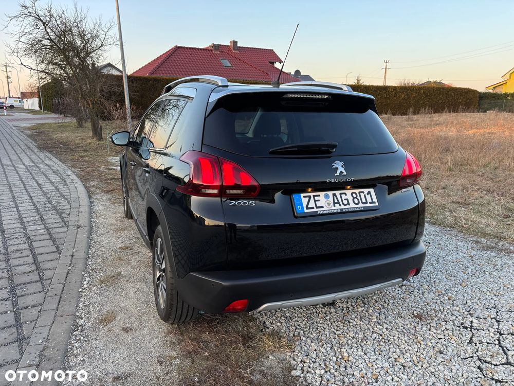 Peugeot 2008 1.6 BlueHDi Allure - 4