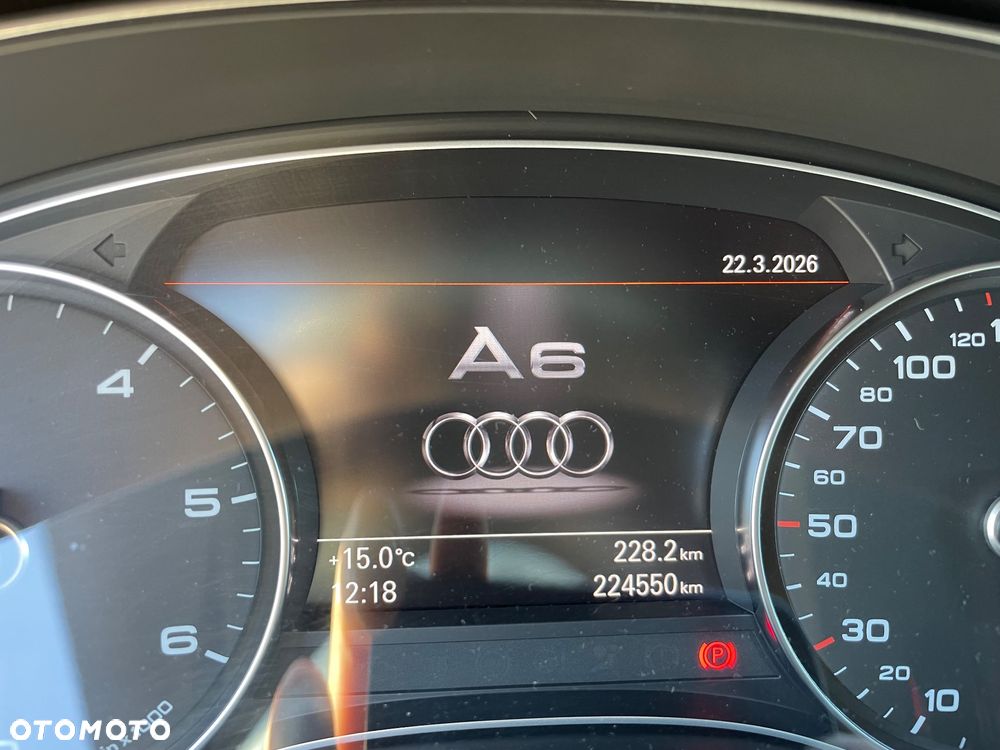 Audi A6 Avant 2.0 TDI Ultra DPF S tronic - 28