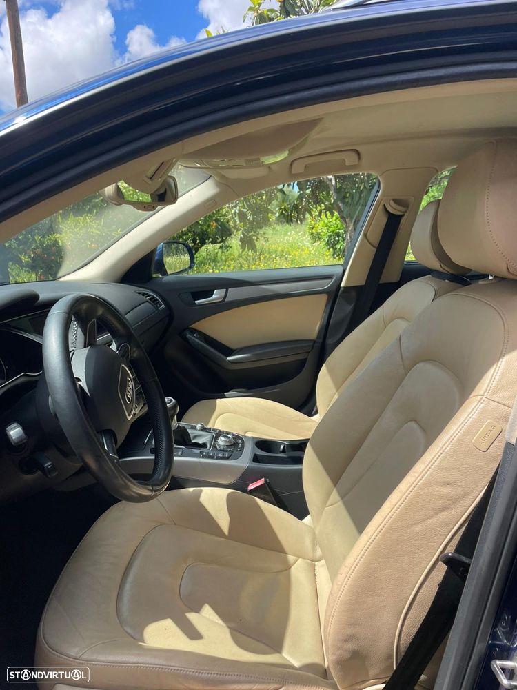 Audi A4 Avant 2.0 TDI Business Line - 3